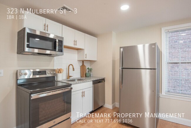 Foto del edificio - 323 N Mulberry St