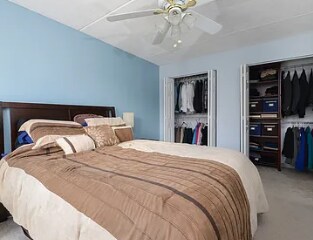 Images are representative samples of the advertised unit. Actual units shown during tours may differ - 43 Ellingwood St