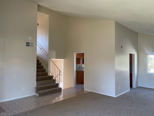 Building Photo - 15507 Caulfield Ave