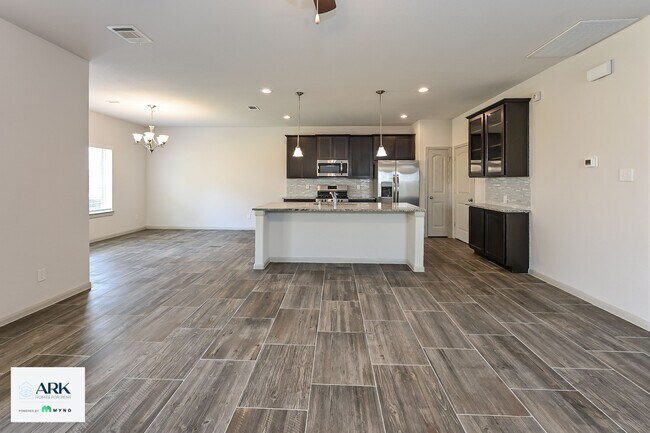 Foto del edificio - 7970 Tuscan Cypress Dr