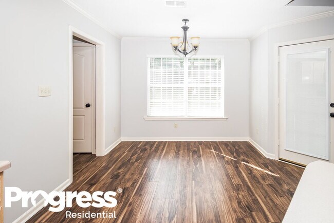 Foto del edificio - 6145 Rolling Oaks Cove