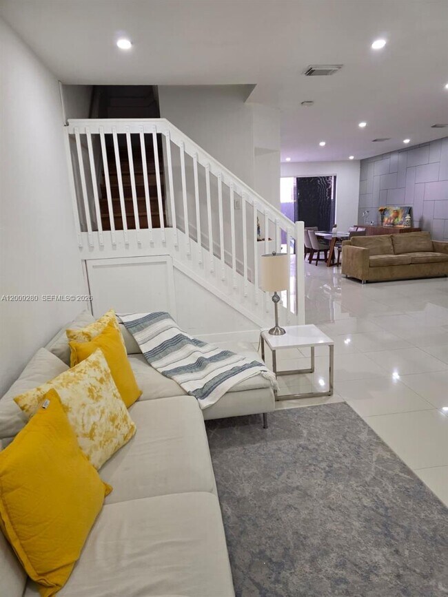 Foto del edificio - 7841 NW 116 Pl
