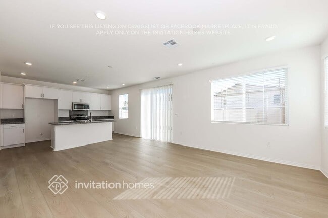 Foto del edificio - 2447 Gunner Ridge Way