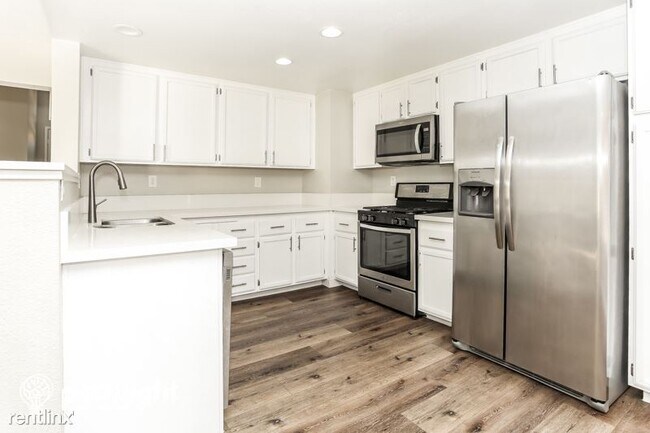Foto del edificio - 3 br, 2 bath House - 1752 Bent Arrow Drive...