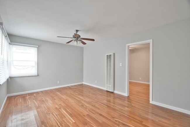 Foto del edificio - r221 39th