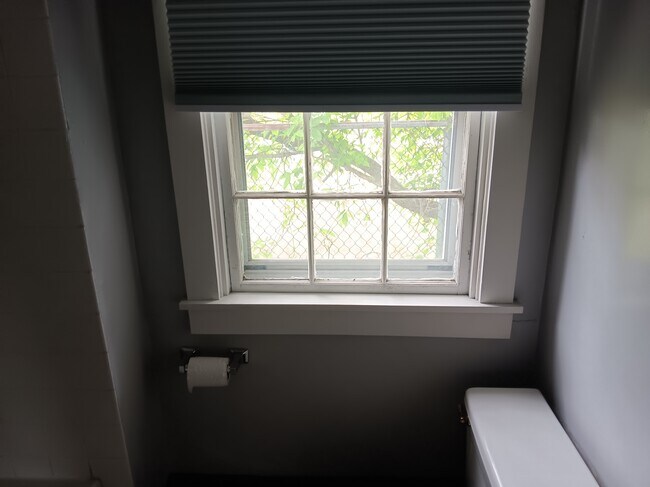 Foto del edificio - 220 Gage St