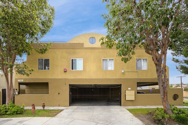 Front Of del edificio - 4626 W 173rd St