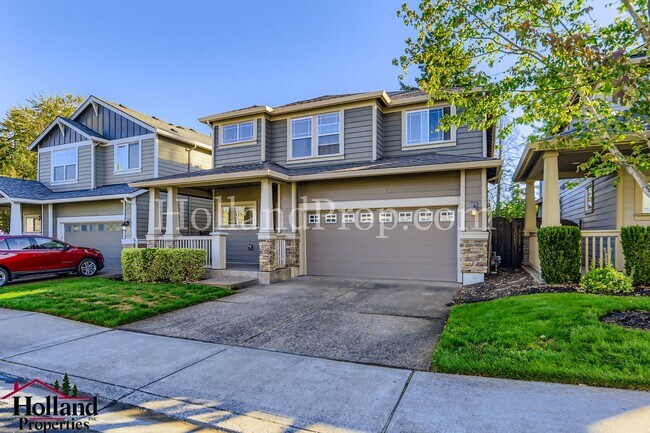 Foto del edificio - Charming Home Backing to Beaverton Creek N...