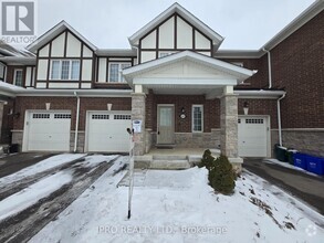 Building Photo - 1247 Mulroney Heights