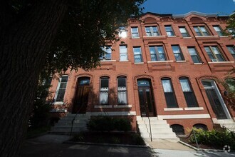 Building Photo - 1709 Bolton St