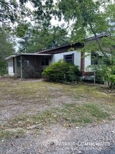 Building Photo - 157 Bonner Cir