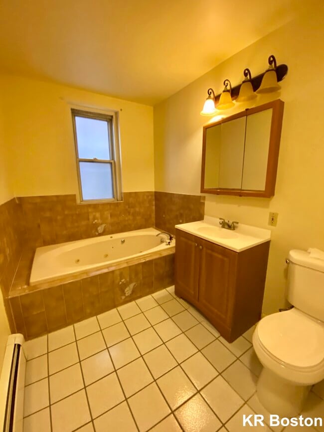 Building Photo - 251 Winchester St