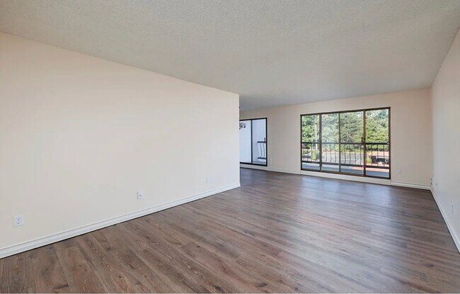 Foto del edificio - 45 Eagle Crest Dr