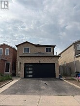 Building Photo - 20 Goodwood Dr