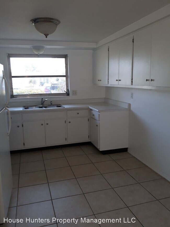 Building Photo - 2 br, 2 bath House - 521 Shamrock Blvd