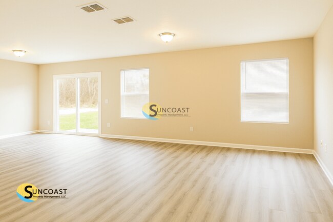 Building Photo - 7070 Plymouth Grove Ct