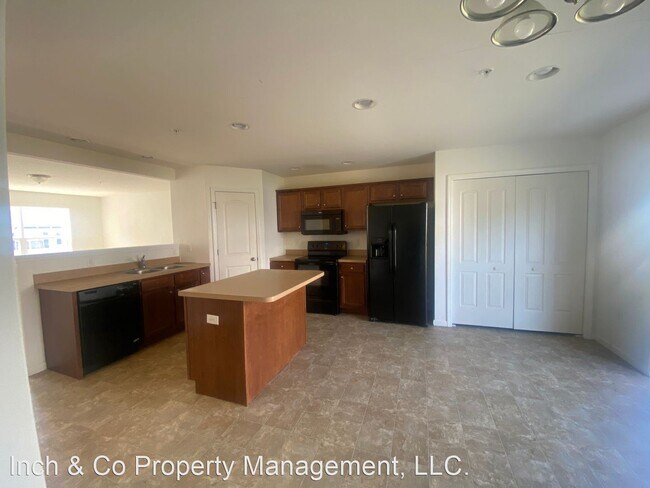 Building Photo - 3 br, 2.5 bath House - 760 Lantern Ct