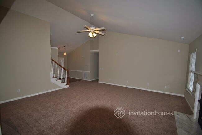 Building Photo - 2415 Pepperstone Dr