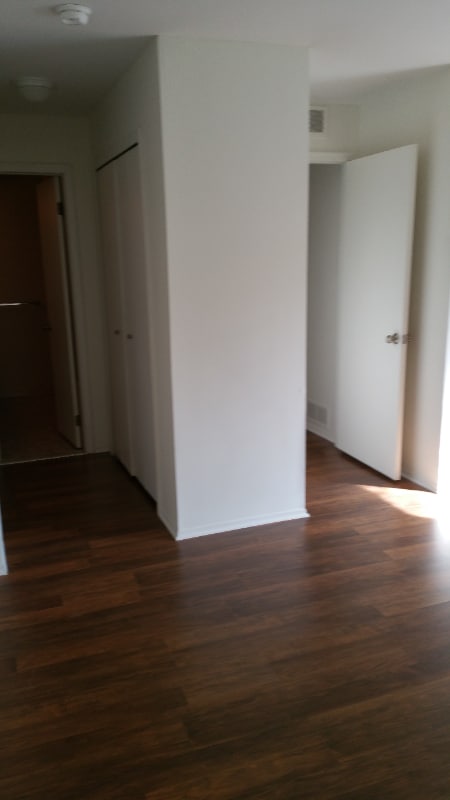 Foto principal - 24291 Evergreen Rd