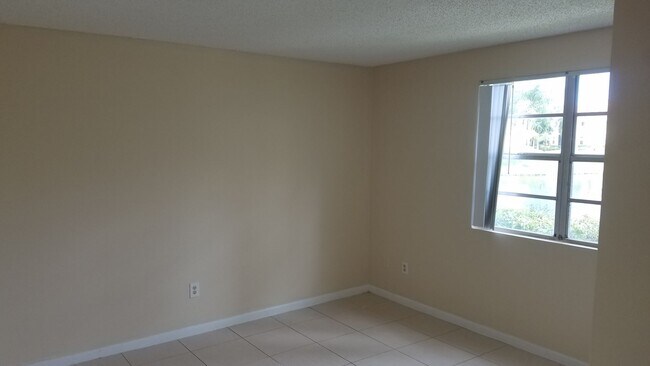 Foto del edificio - 1255 SW 46th Ave
