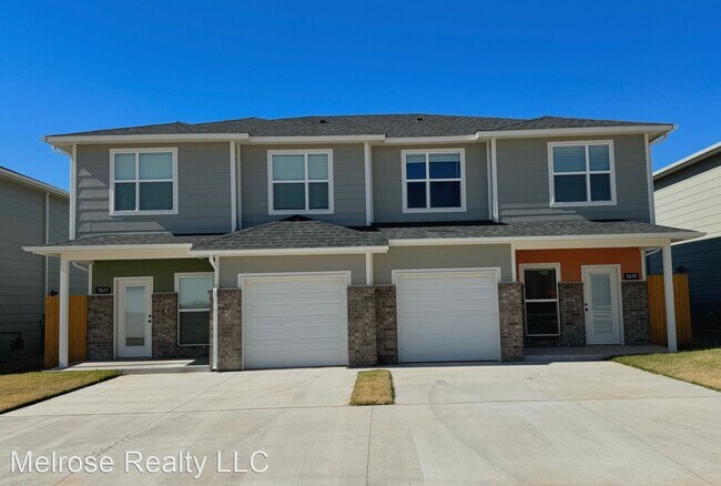 Building Photo - 3 br, 2.5 bath House - 7617 Owen Lane