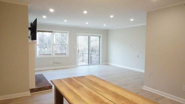 Foto del edificio - 24 Overlook Dr