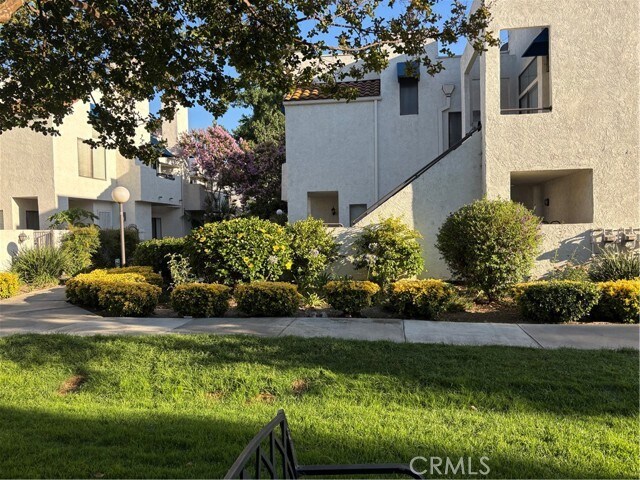 Building Photo - 504 Park Shadow Ct