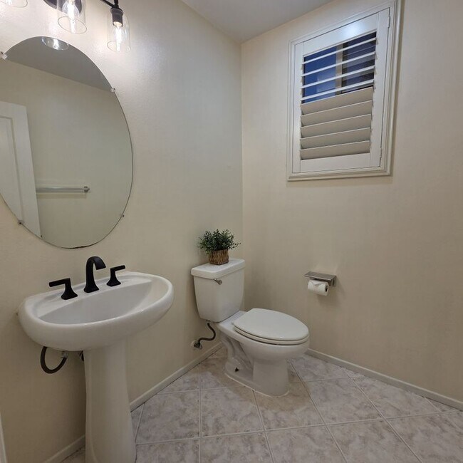 Foto del edificio - 61 Dovecreek