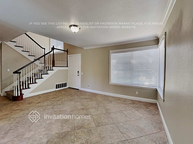 Foto del edificio - 3898 Middleton Pl