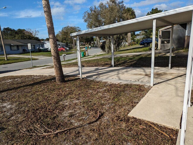 Foto del edificio - 757 Lunar Lake Cir