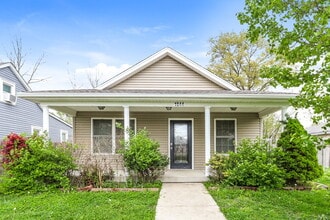 Building Photo - 1044 Avondale Ct