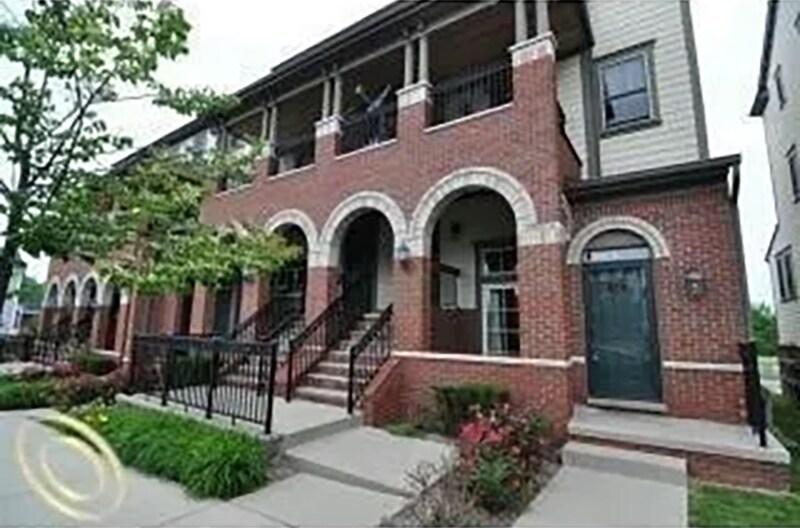 Foto principal - 3875 Forester Blvd