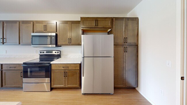 Foto del edificio - Pinnacle Townhomes