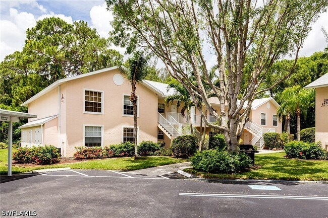 Foto del edificio - 28231 Pine Haven Way
