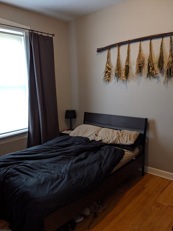 Dormitorio - 4363 N Lincoln Ave