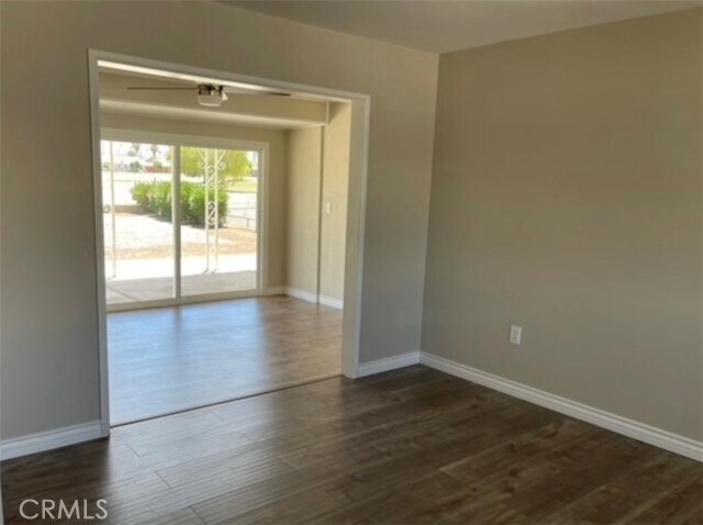Foto del edificio - 28762 Carmel Rd