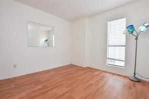 Foto del edificio - 8405 Wilcrest Dr