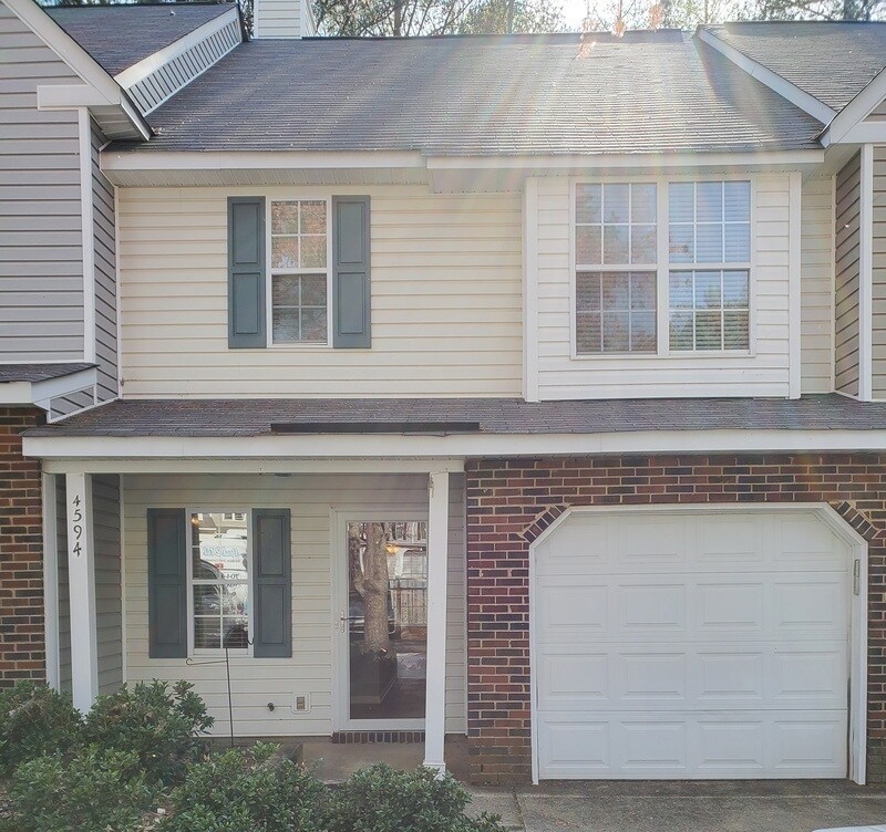 4594 Antelope Ln, Charlotte, NC 28269 Townhome Rentals in Charlotte