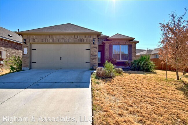 Foto del edificio - 3 br, 2 bath House - 320 Cyril Dr