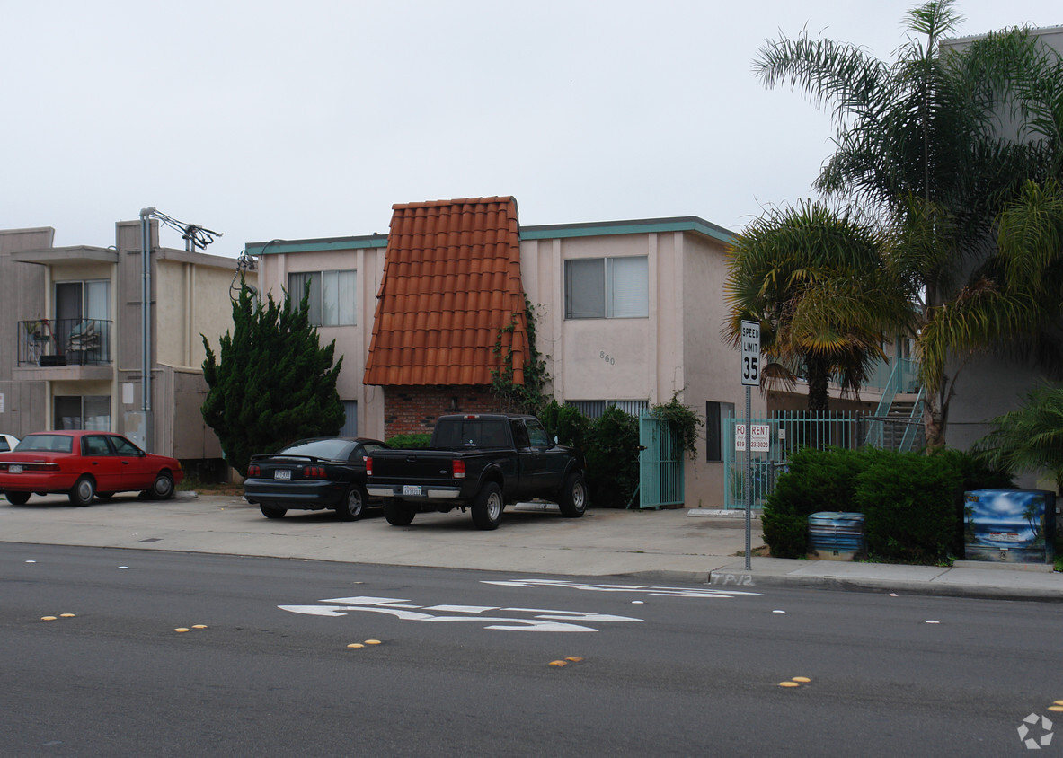 Foto principal - 860 13th St