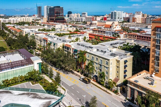 Foto del edificio - 630 S Sapodilla Ave