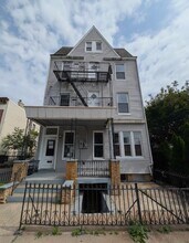 Building Photo - 10 Sherman Pl