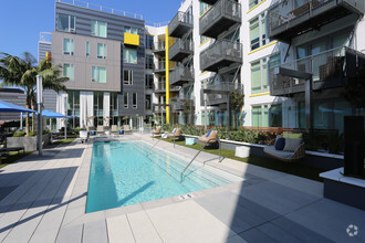 mResidences Olympic & Olive photo'