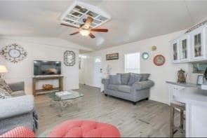 Building Photo - 2605 Houston Ct
