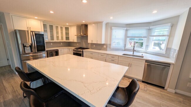 Building Photo - Beautiful Modern Home in San Leandro w/ Premium Kitchen Upgrades & Private Backyard Pergola