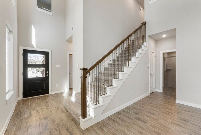 Foto del edificio - 254 Aster View Ct