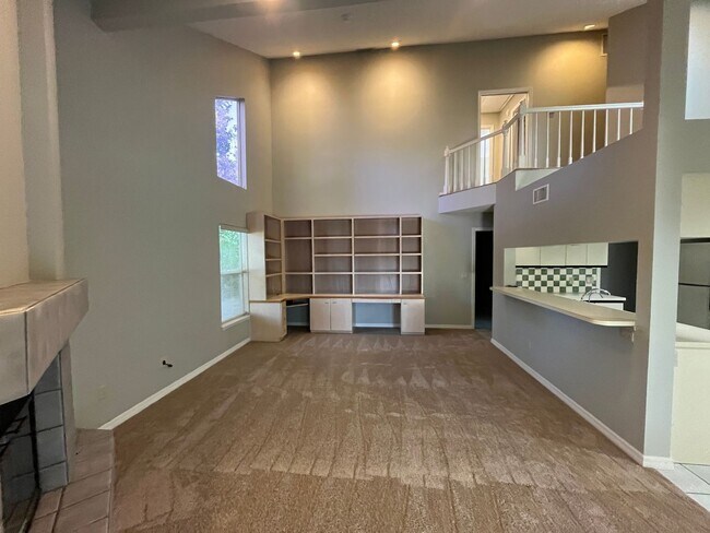 Foto del edificio - 3801 Donna Lynn Ln