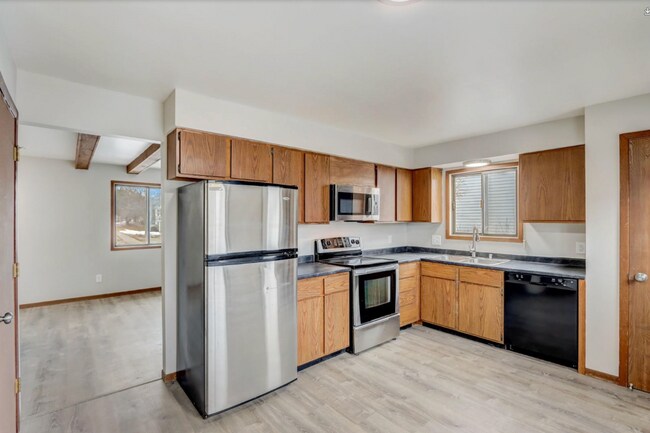 Foto del edificio - Spacious 3 Bed Duplex | Milwaukee, WI