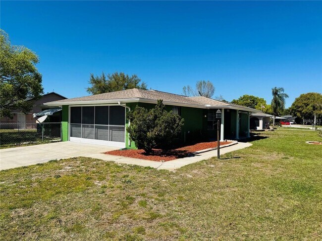 Building Photo - 7611 Summertree Ln