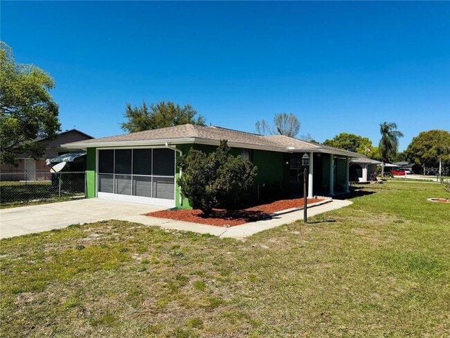 Foto del edificio - 7611 Summertree Ln